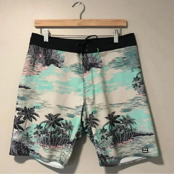 Billabong Recycler Sundays Pro Board Short - Picture 2 of 14